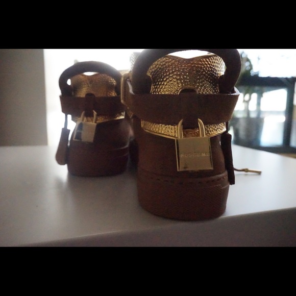 Buscemi - Picture 3 of 5